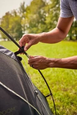 Coleman Screenroom Skydome Tent - 8-person + 2|-|Tente Screenroom Skydome - 8 Personnes + 2 -Coleman CAN 2000038400 7E 7EDetail3 20Blue 20Nights