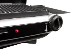 Coleman Classic 2-In-1 Camping Grill/Stove|-|Gril/réchaud De Camping 2 En 1 Classique 18 Coleman Classic 2-In-1 Camping Grill/Stove|-|Gril/réchaud De Camping 2 En 1 Classique -Coleman CAN 2157480 7E 7EDetail4 20Black