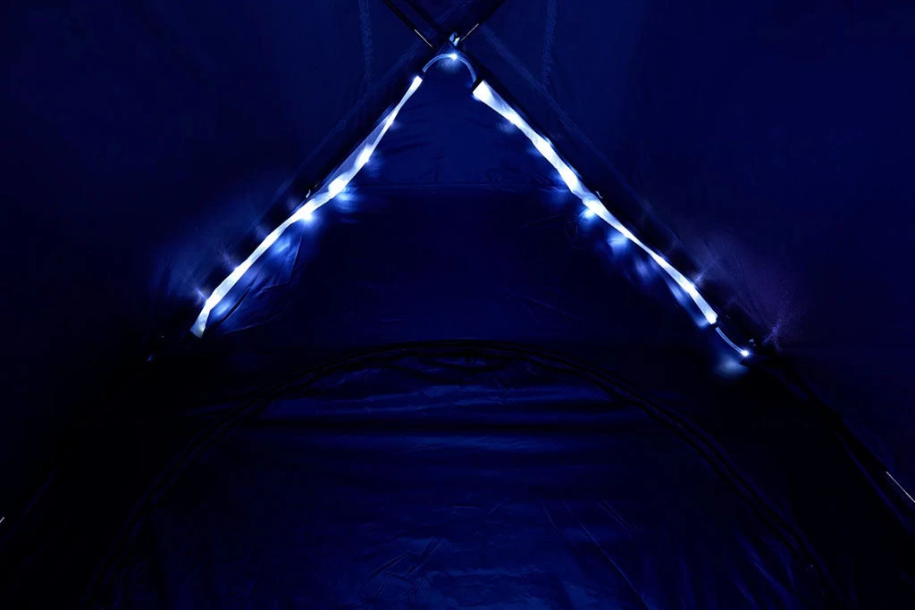 Coleman Skydome Camping Tent With LED Lighting - 4-person|-|Tente Skydome Avec éclairage LED - 4 Personnes 4 Coleman Skydome Camping Tent With LED Lighting - 4-person|-|Tente Skydome Avec éclairage LED - 4 Personnes - Image 2