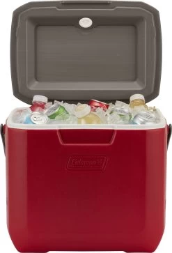 Coleman 28 Quart Xtreme Cooler|-|Glacière Xtreme 28 Quart -Coleman CAN 3000005886 7E 7ED2 20Mgny 20 20White 20 20Crem 36648eb2 84ed 47d8 b176 430ef2d34410