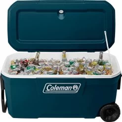 Coleman 316 Series 100 Quart Wheeled Cooler |-|Glacière Sur Roues 316 Series 100 Quart -Coleman CAN 3000006491 7E 7EOpen1 20No 20Color